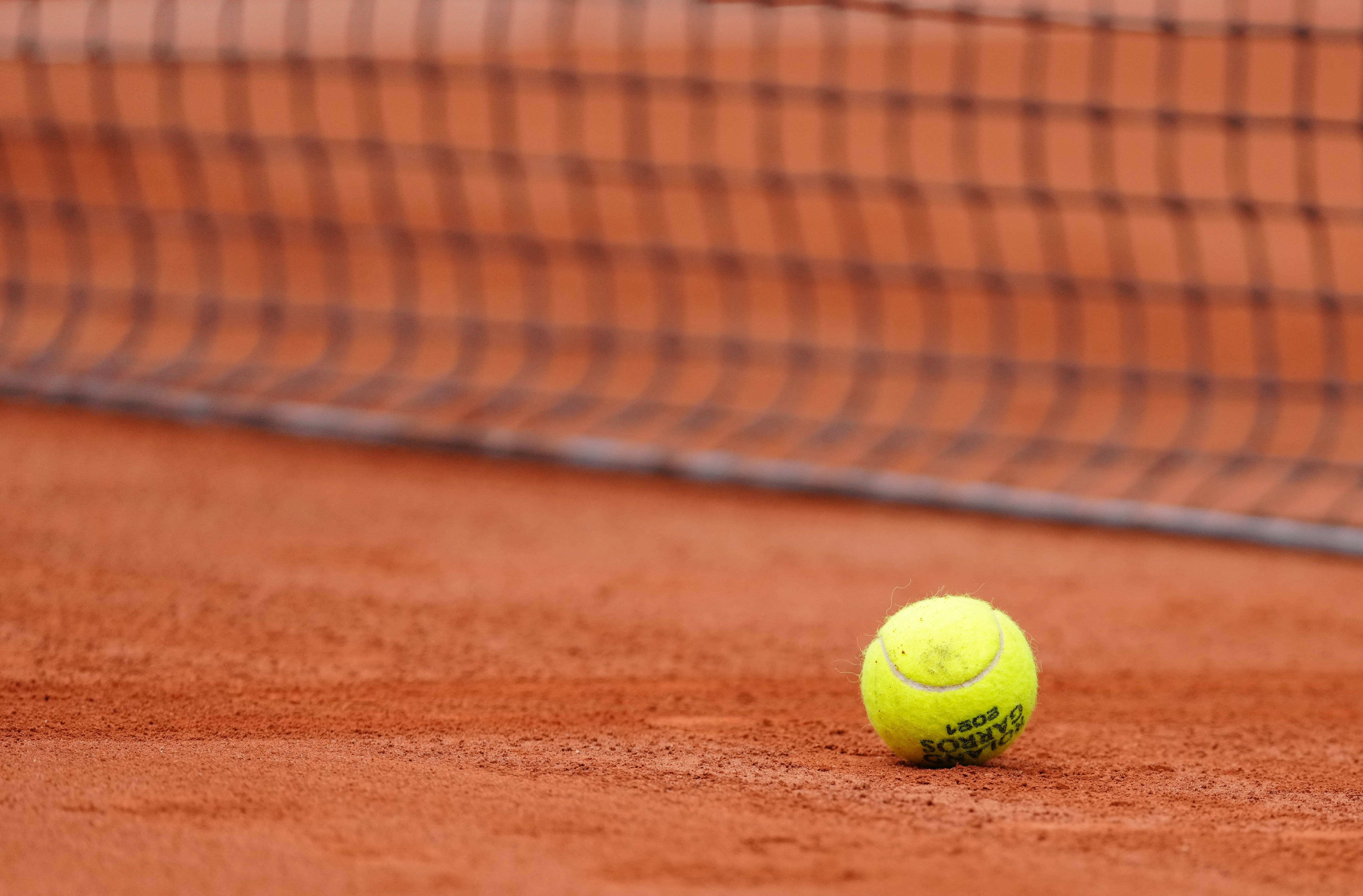 守却令人担 守却令人担