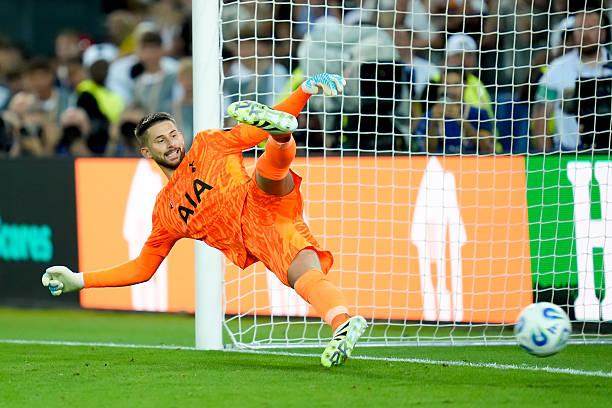 在与强队对 在与强队对